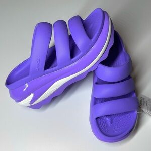 Crocs Unisex Sandals Mega Crush Triple Strap Sandal Purple / White Size- 10